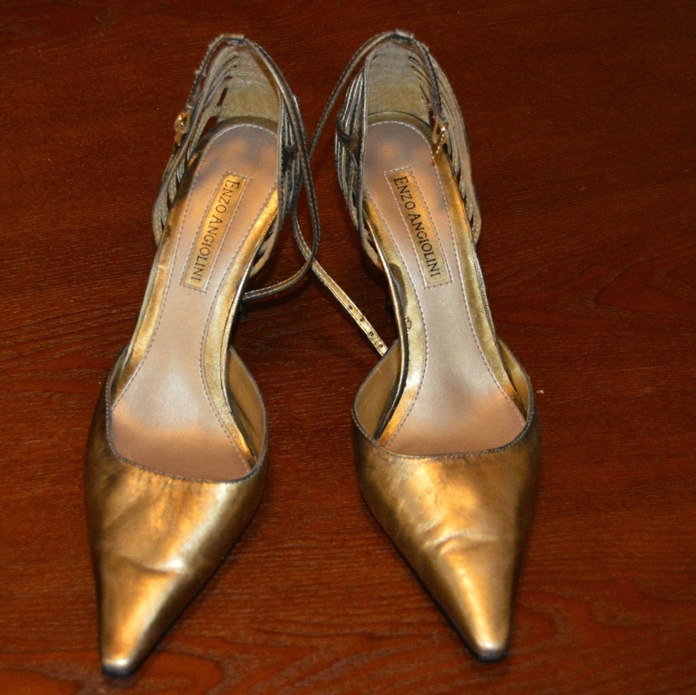 Enzo Angiolini gold heels